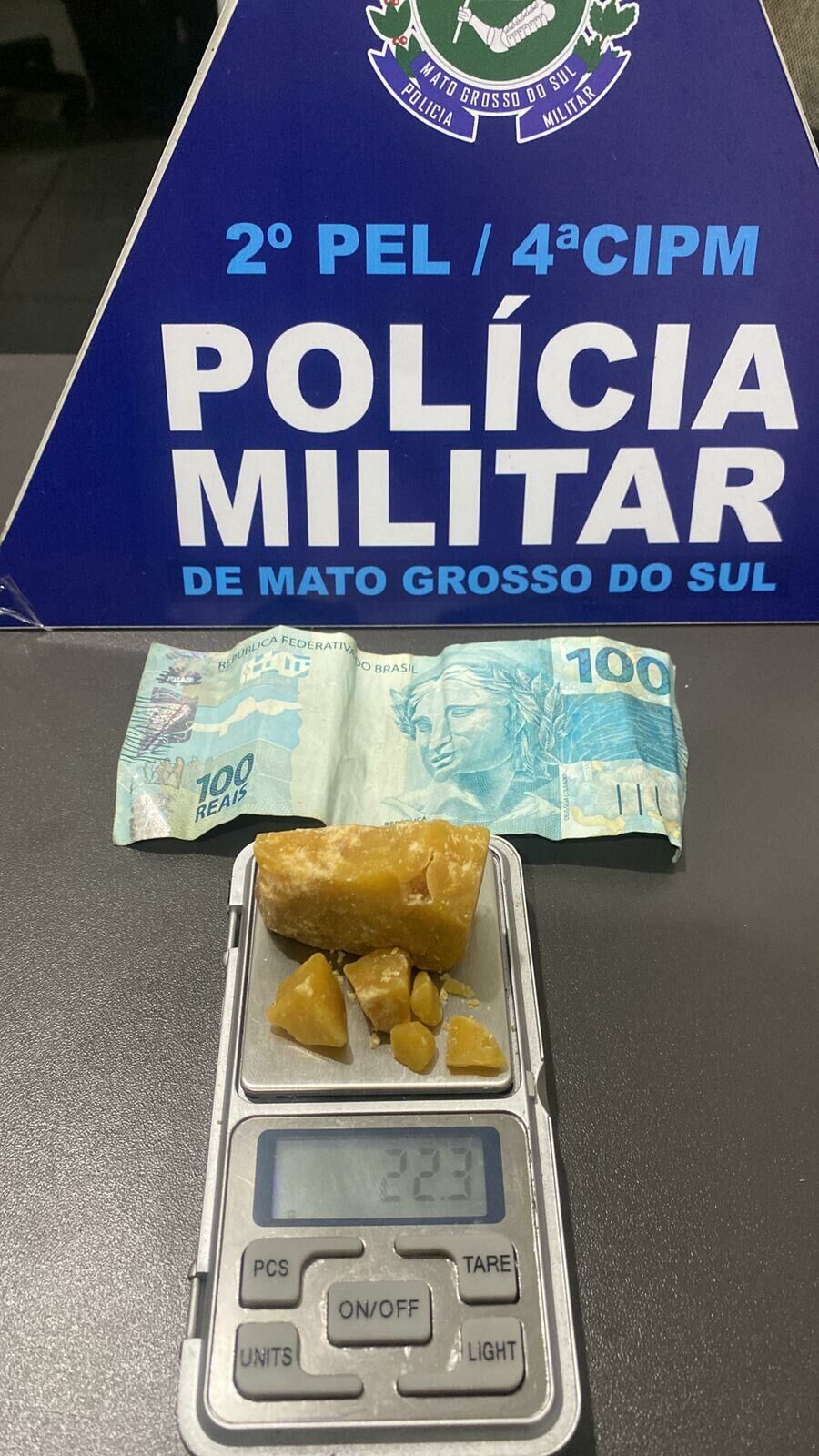 Imagem de compartilhamento para o artigo Jovem de 21 anos é presa em flagrante por tráfico de drogas em Costa Rica da MS Todo dia